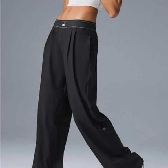 ALO Yoga Pants - New ALO Yoga Women's Black Slim Fit Pants (Regular Size S)